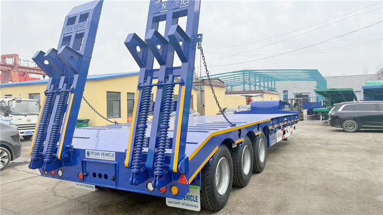 Transport Remorque Porte Char 3 Essieux Surbaissée À Vendre In Burkina Faso