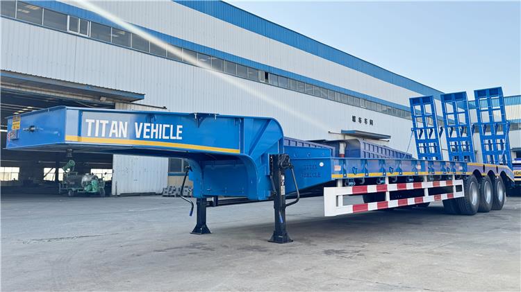 Remorque Porte Engin 3 Essieux Surbaissé Neuve Tracteur À Vendre In Sénégal