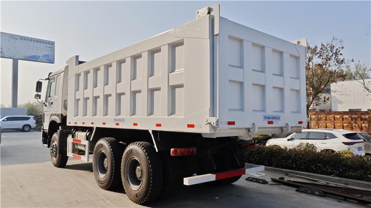 Camion Polybenne Occasion Howo Sinotruk 380 Prix À Vendre In Congo