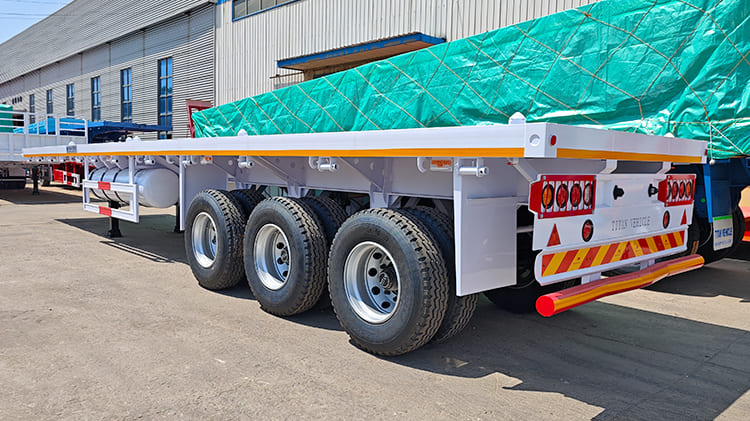 Plateau De Semi Remorque Porte Paille 3 Essieux Bois Neuf